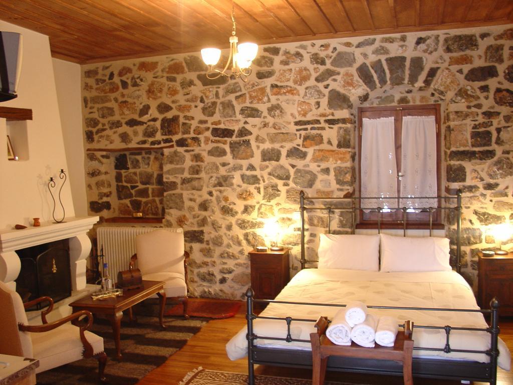 Archontiko Nikolopoulou Hotel Vytina Cameră foto